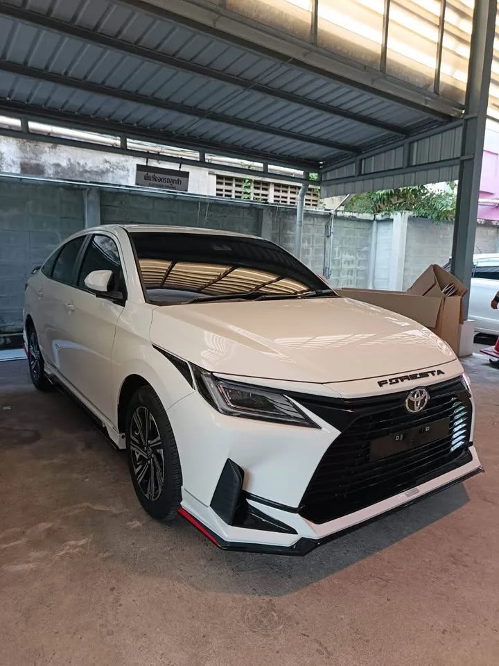 2026 Toyota Yaris ATIV IV 3