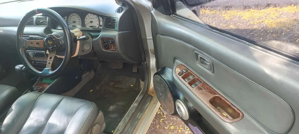 2002 Nissan Sunny IV 3
