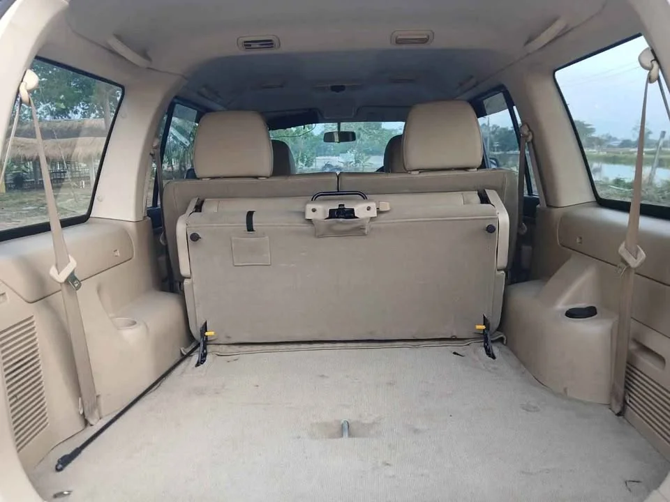 2009 Ford Everest I 3