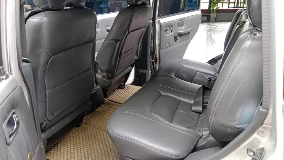 1999 Mitsubishi Pajero II 2