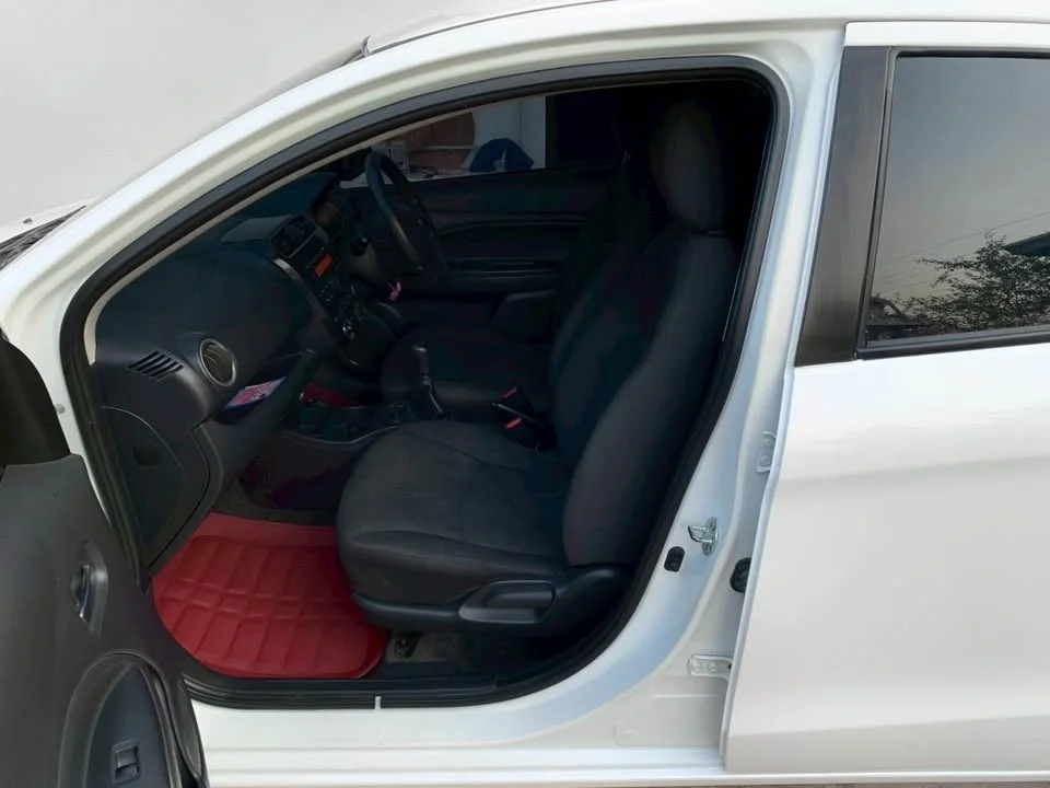 2015 Mitsubishi Attrage VI 3