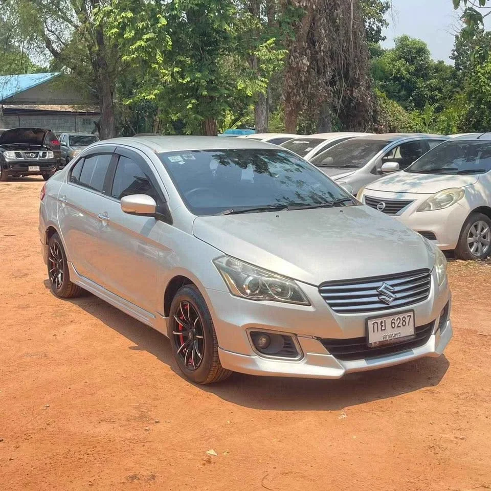 2015 Suzuki Ciaz 2