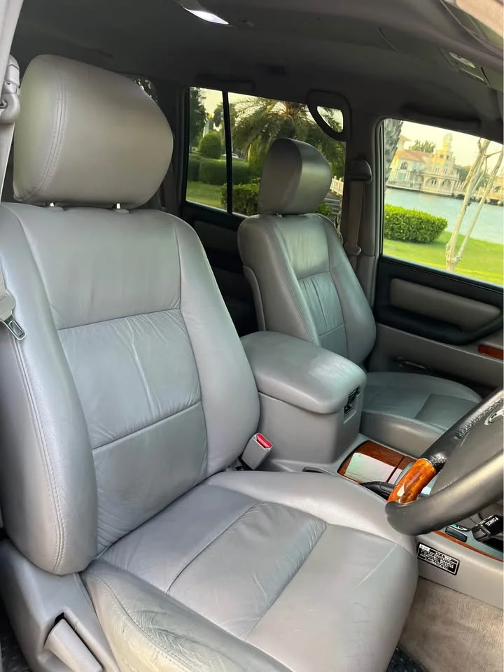 2003 Toyota Land Cruiser J100 3
