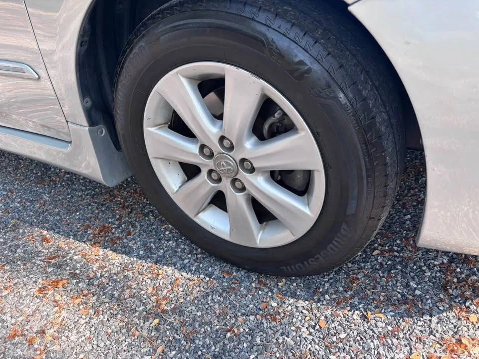 2010 Toyota Corolla Altis X (E140) 2