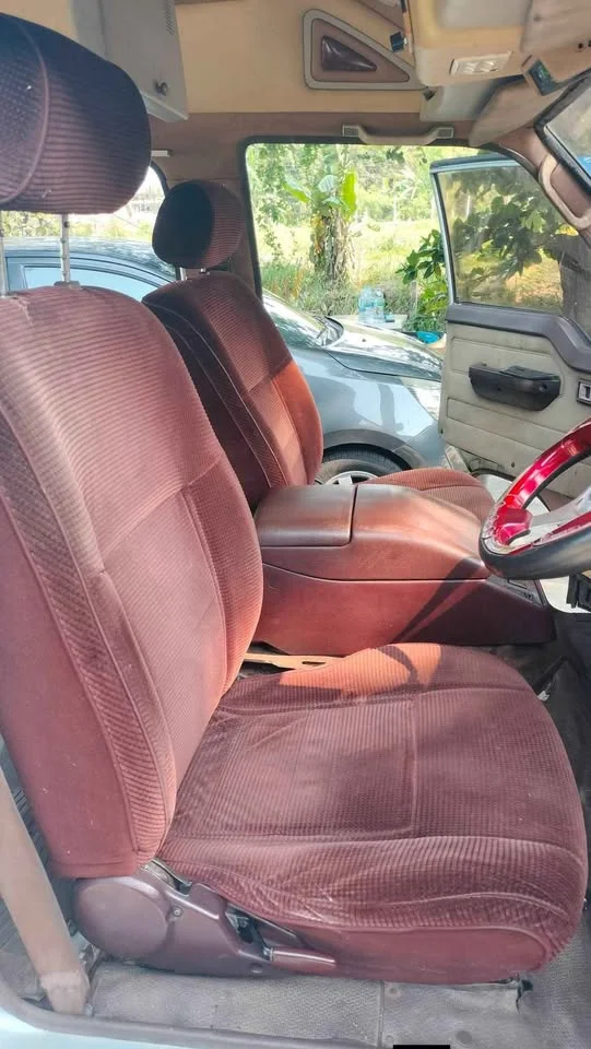 1994 Toyota Commuter III 2