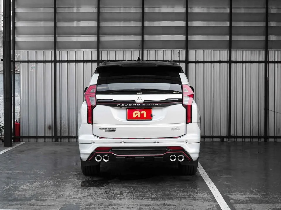 2022 Mitsubishi Pajero Sport III 2