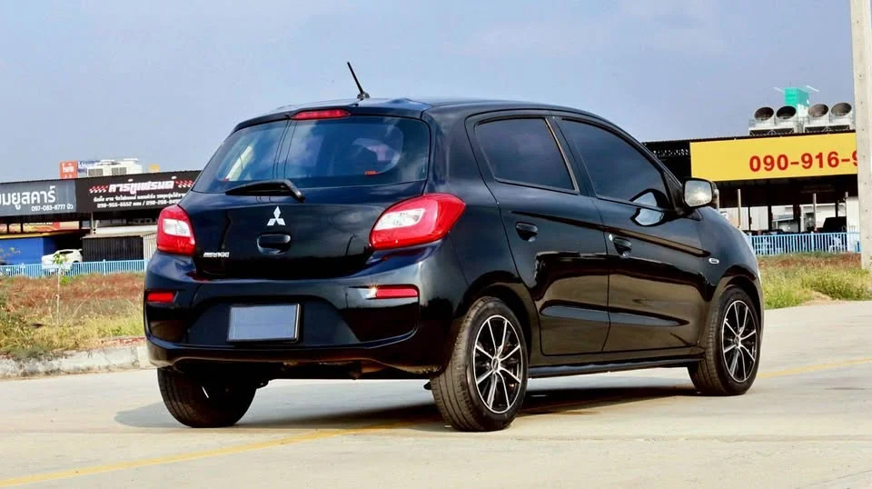 2010 Mitsubishi Mirage VI 2
