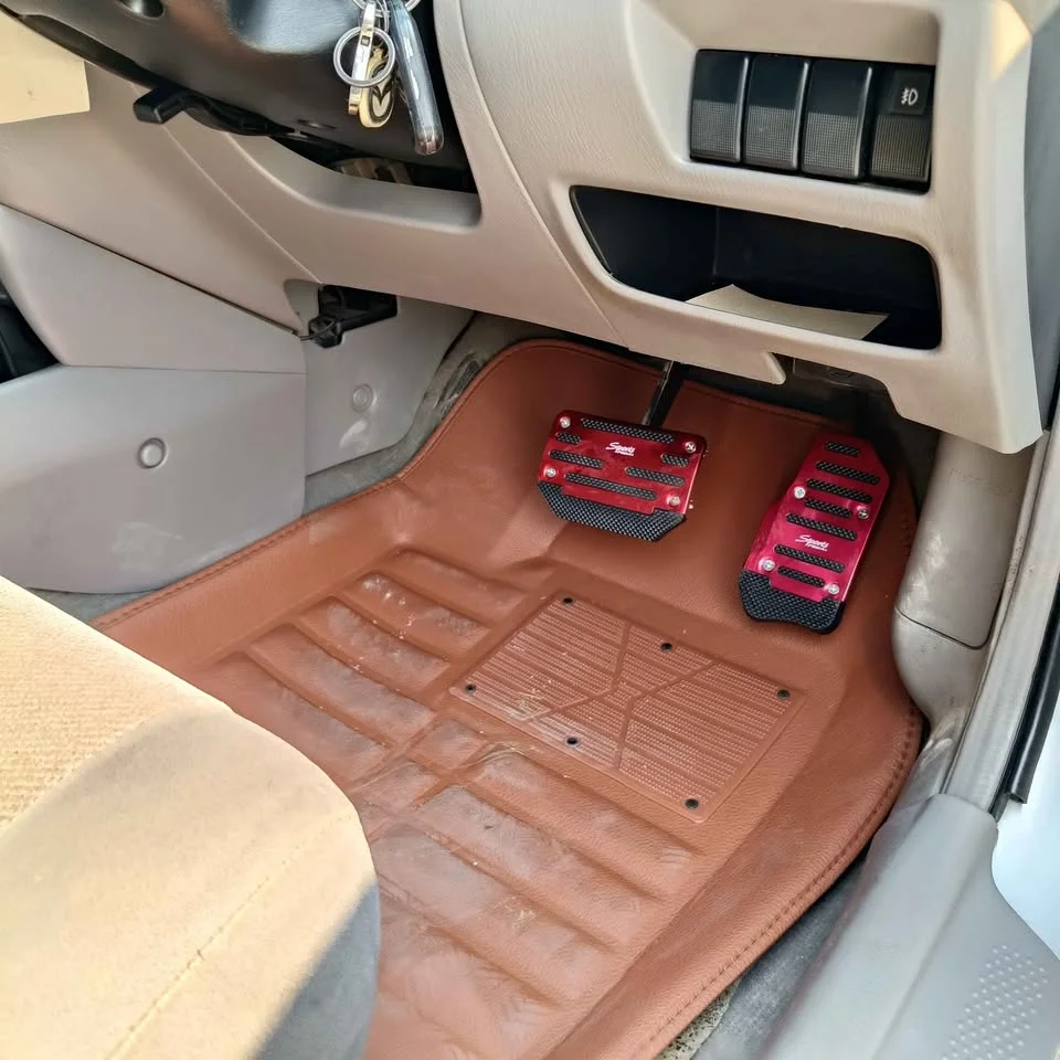 2004 Mazda 323 VIII 3