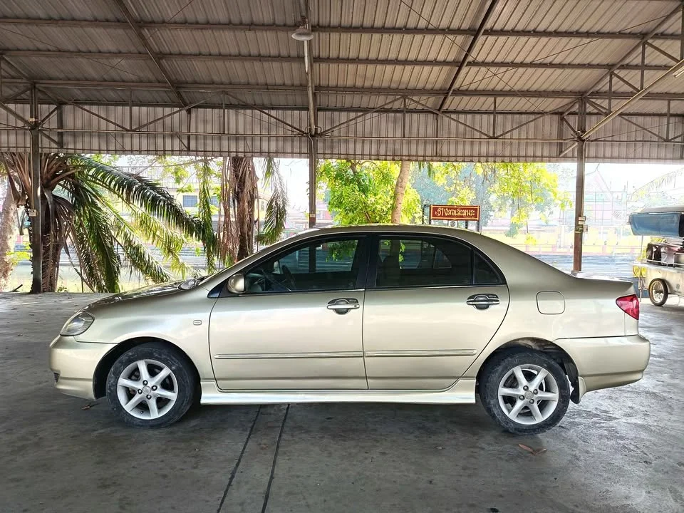2003 Toyota Corolla Altis IX (E120) 3