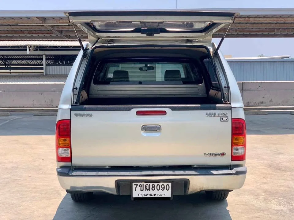 2005 Toyota Hilux VII 3