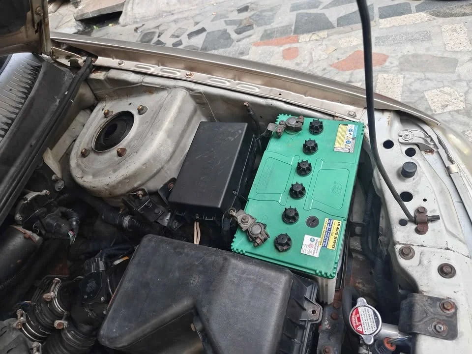 2003 Kia Carnival I 3