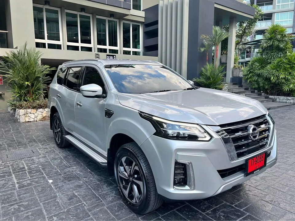 2022 Nissan Terra 2