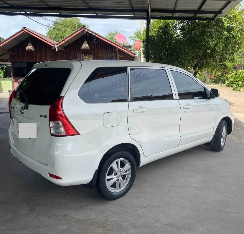 2012 Toyota Avanza II 2