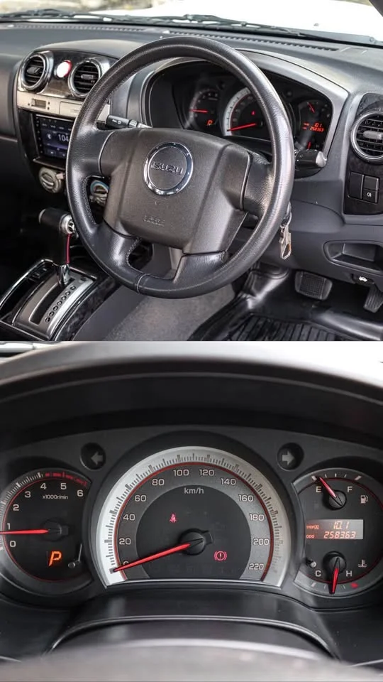 2011 Isuzu MU-7 3