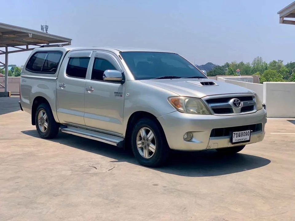 2005 Toyota Hilux VII 3