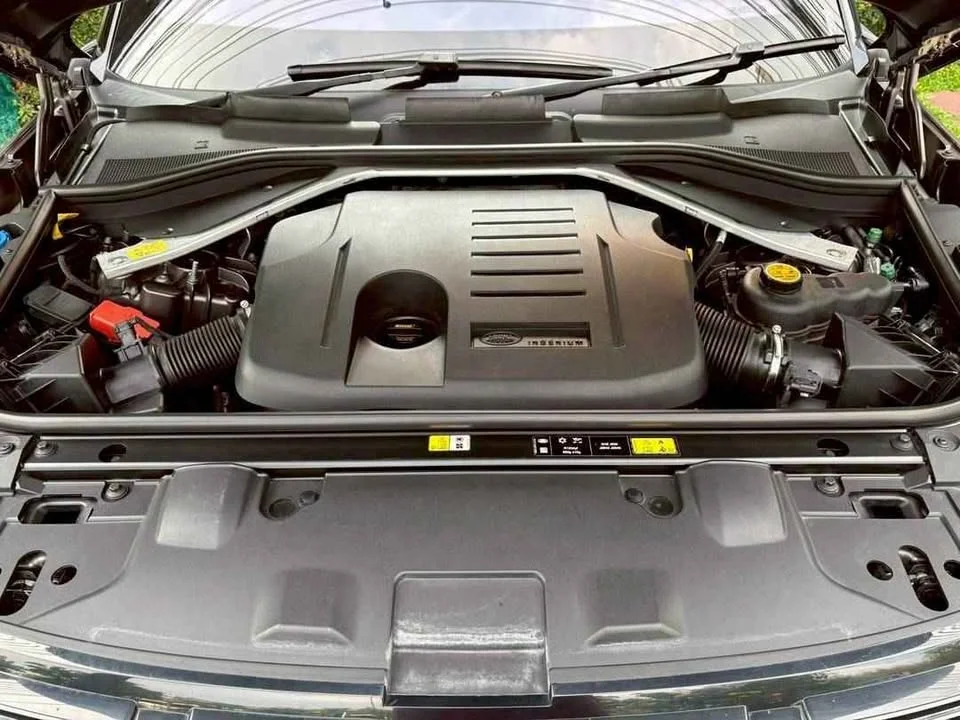 2023 Land Rover Range Rover V 2