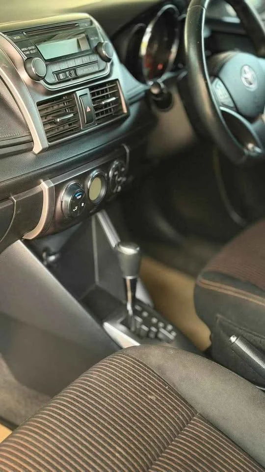 2015 Toyota Yaris III 3