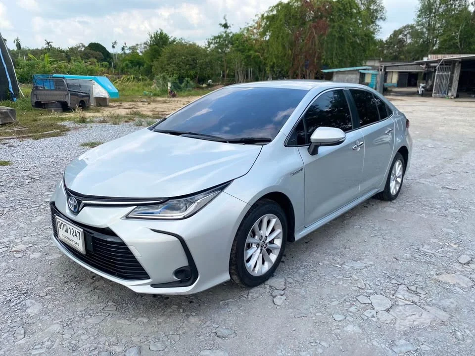 2019 Toyota Corolla Altis XII (E210) 3