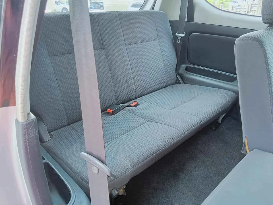 2004 Toyota Avanza I 2