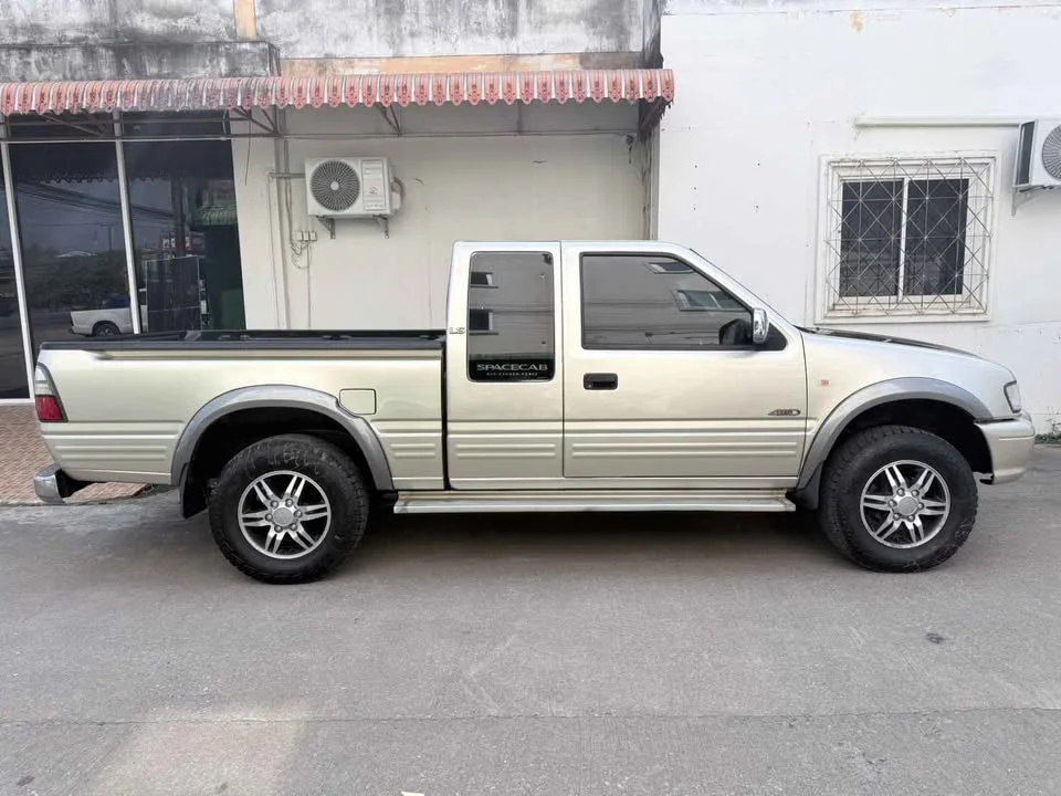 2000 Isuzu Faster Dragon Eyes III 2