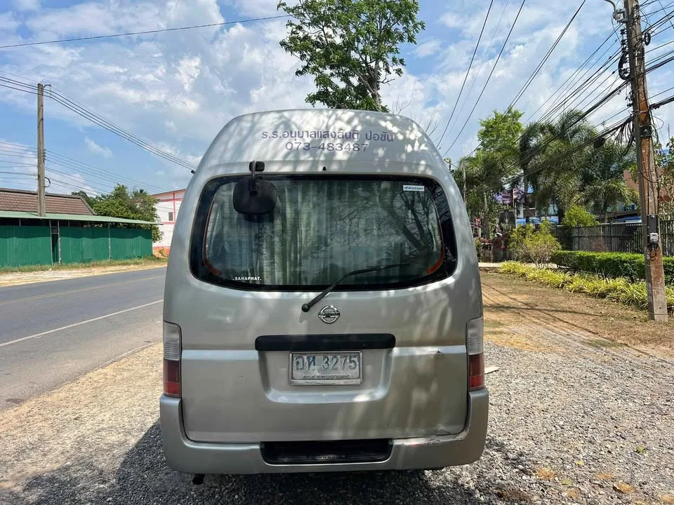 2003 Nissan Urvan V (E25) 2