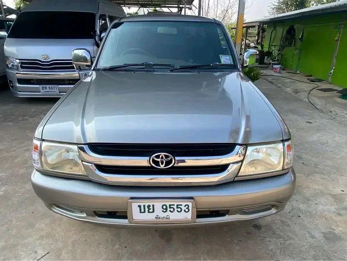 2004 Toyota Hilux Tiger VI 3