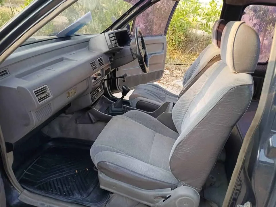 1987 Isuzu TFR III 3