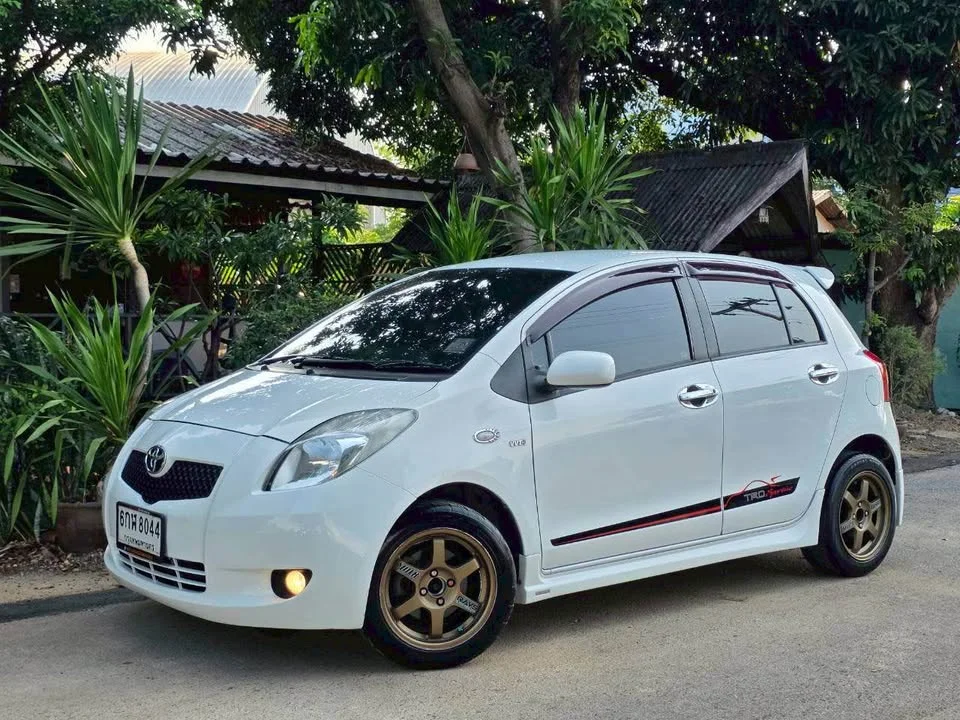 2008 Toyota Yaris II 3