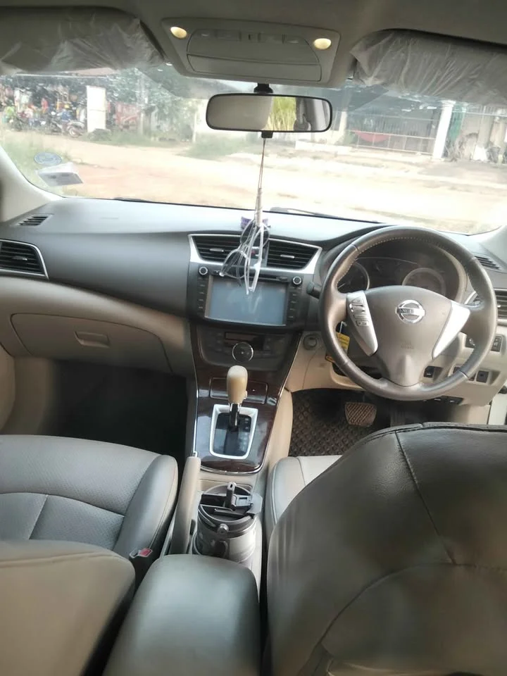 2013 Nissan Sylphy III (B17) 2
