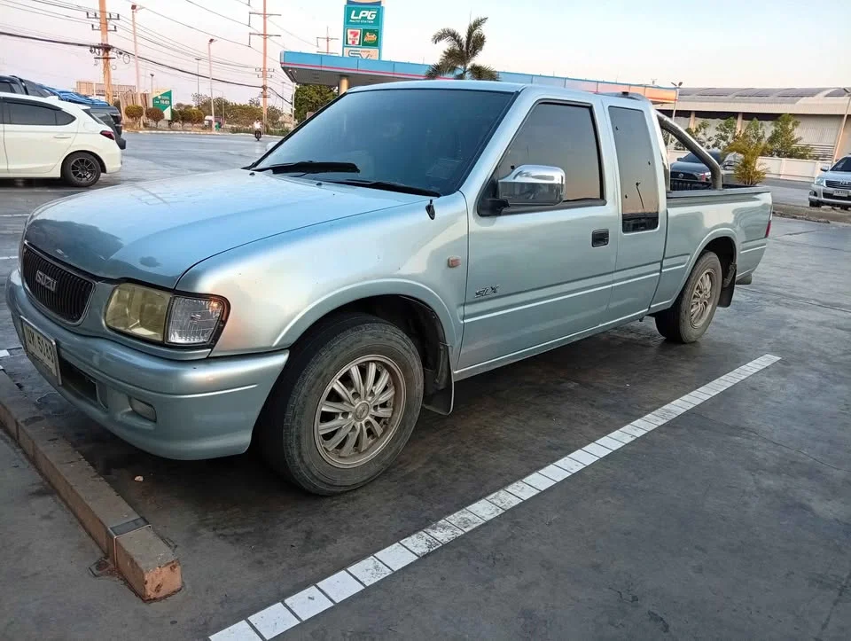 2000 Isuzu Faster Dragon Eyes III 2