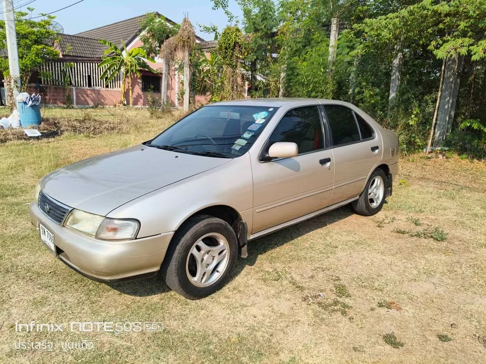 1998 Nissan Sunny IV 3