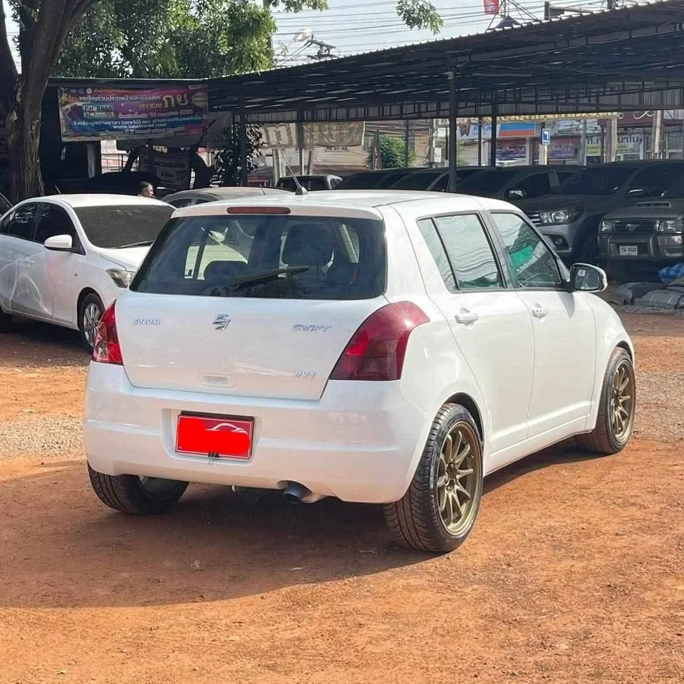 2011 Suzuki Swift I 2