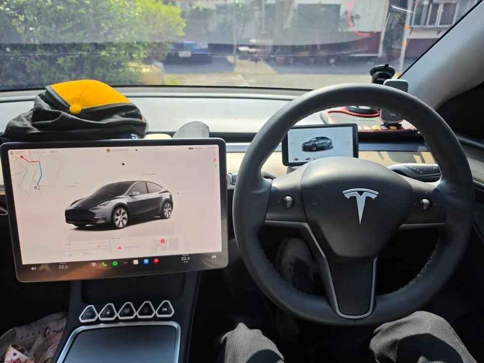 2023 Tesla Model Y 3