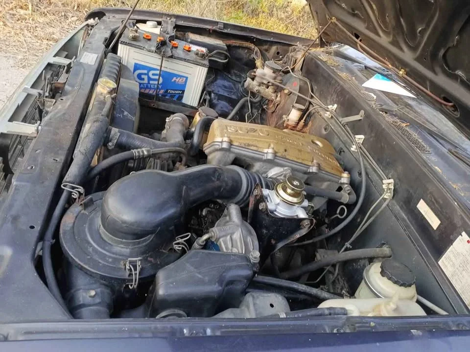 1987 Isuzu TFR III 2