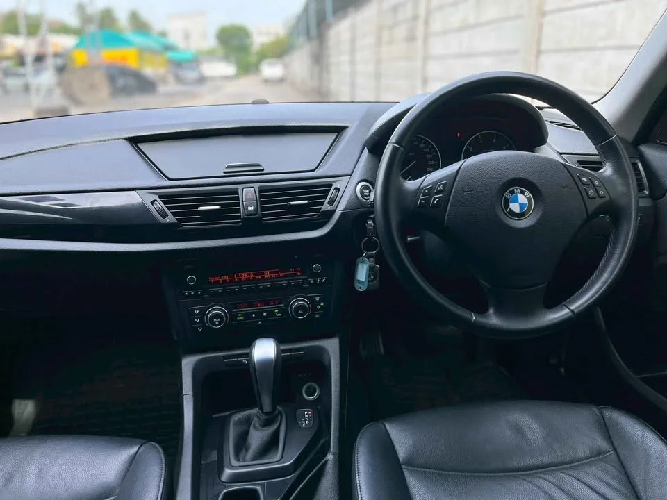 2011 BMW X1 E84 2