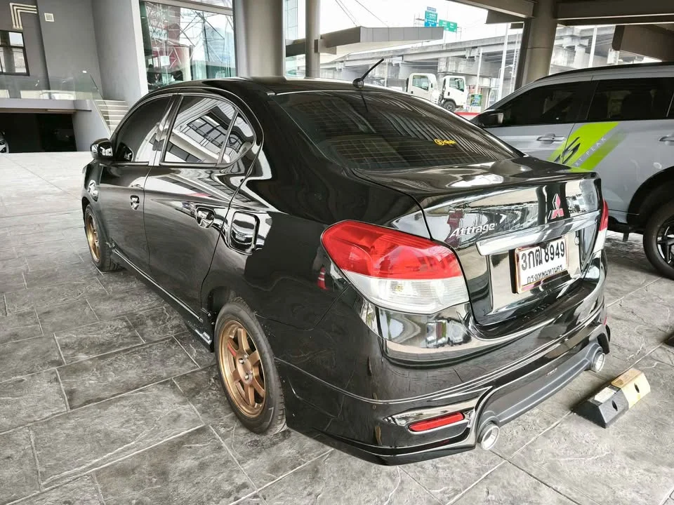 2014 Mitsubishi Attrage VI 2
