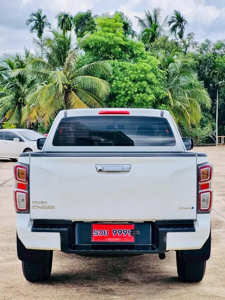 2020 Isuzu D-Max III (RG) 3