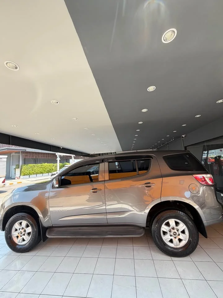 2013 Chevrolet TrailBlazer II 2