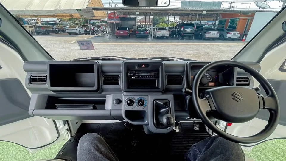 2021 Suzuki Carry II 3