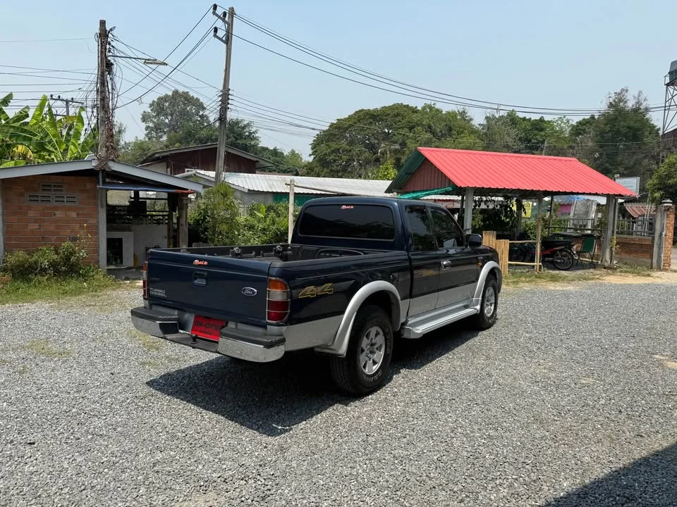 2002 Mazda 2500 Fighter V 2