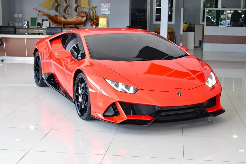 2021 Lamborghini Huracan 2