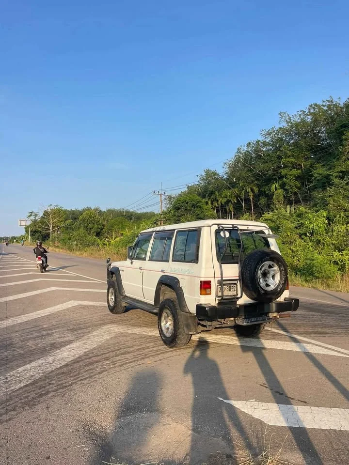 2027 Mitsubishi Pajero I 3