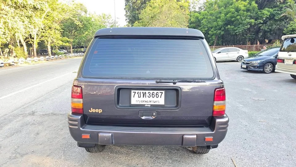 1996 Jeep Grand Cherokee ZJ 2