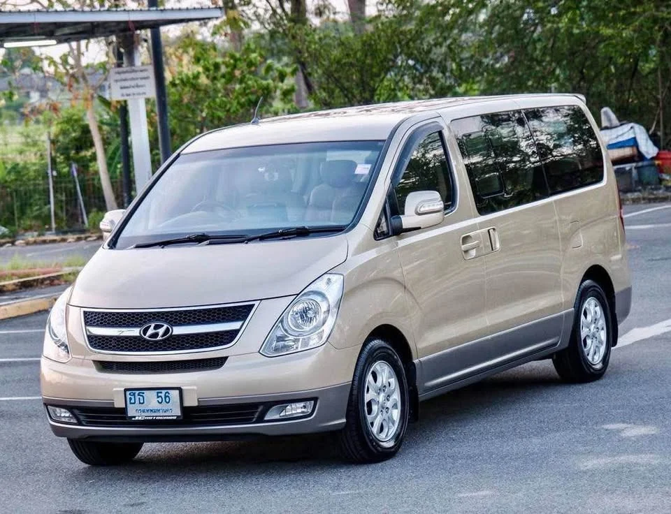 2010 Hyundai H-1 II 2