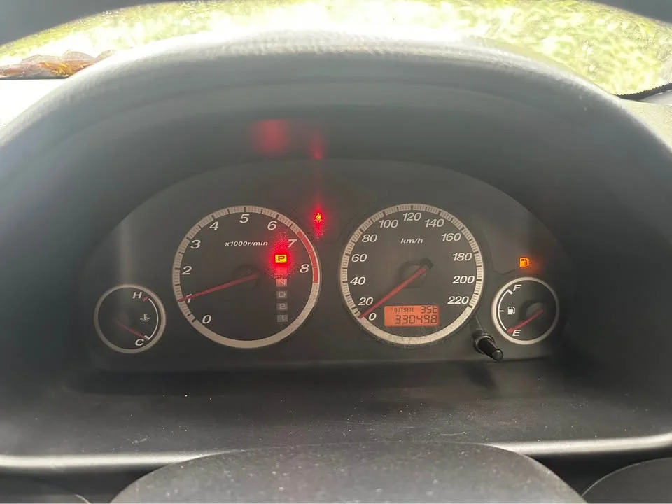 2003 Honda CR-V II 3
