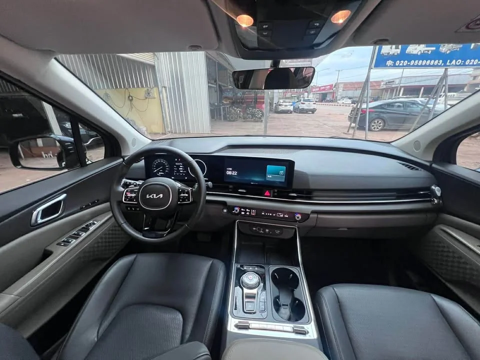 2025 Kia Carnival IV 3