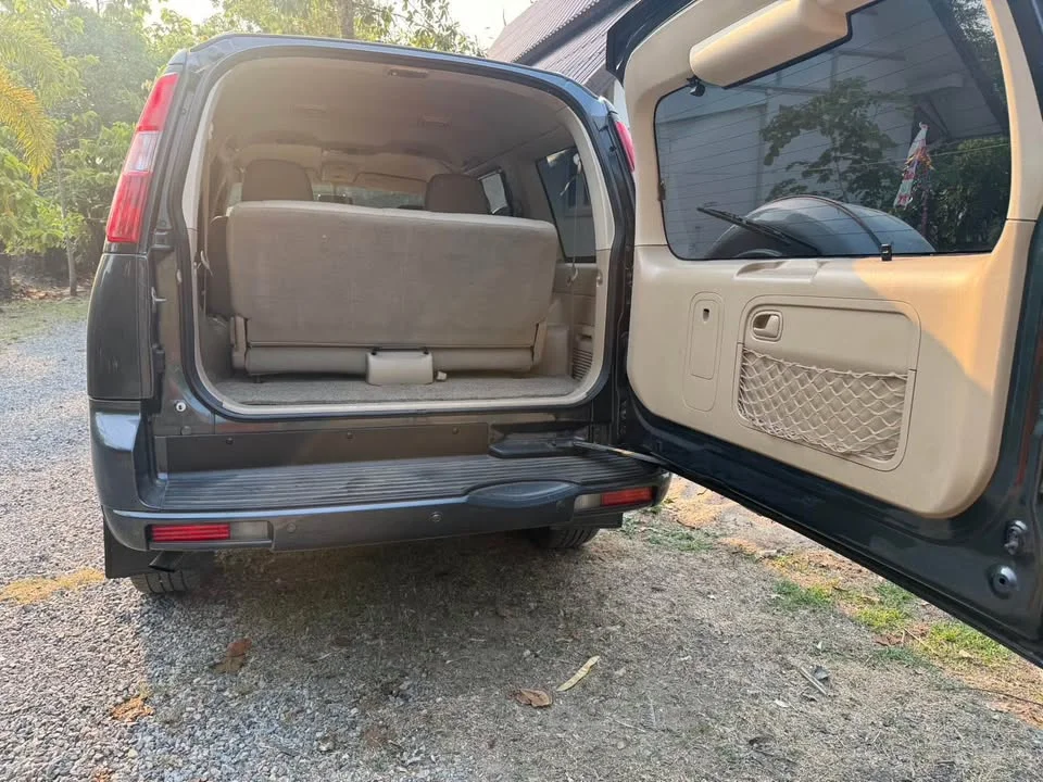 2012 Ford Everest I 2