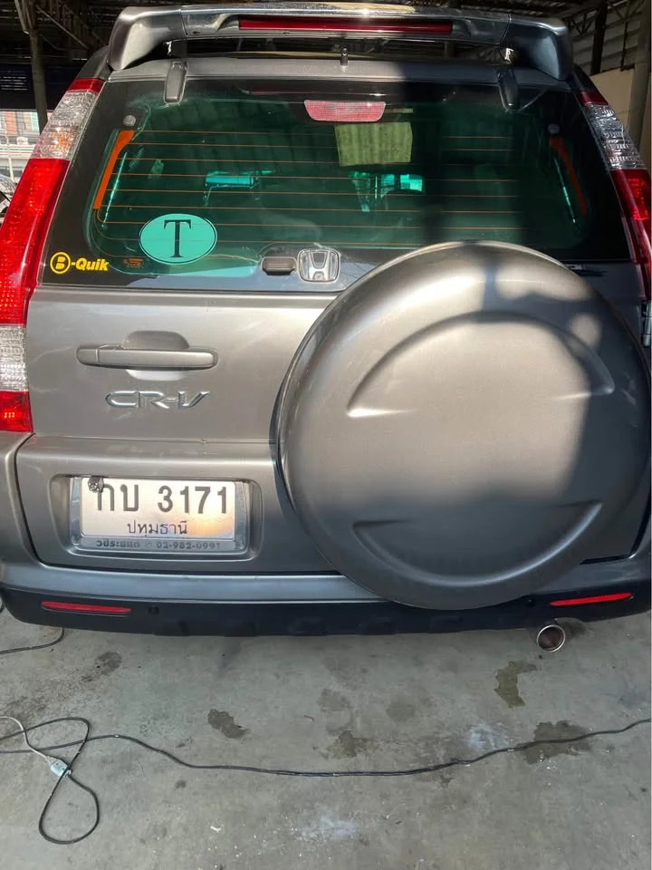 2004 Honda CR-V II 2