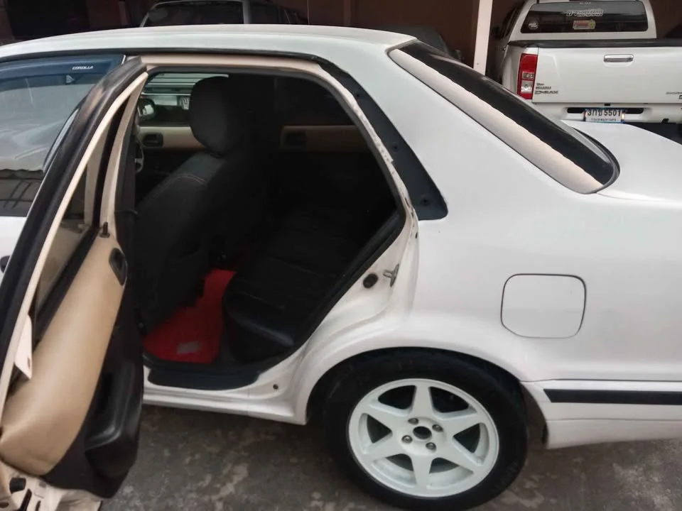 1996 Toyota Corolla Altis VIII (E110) 2