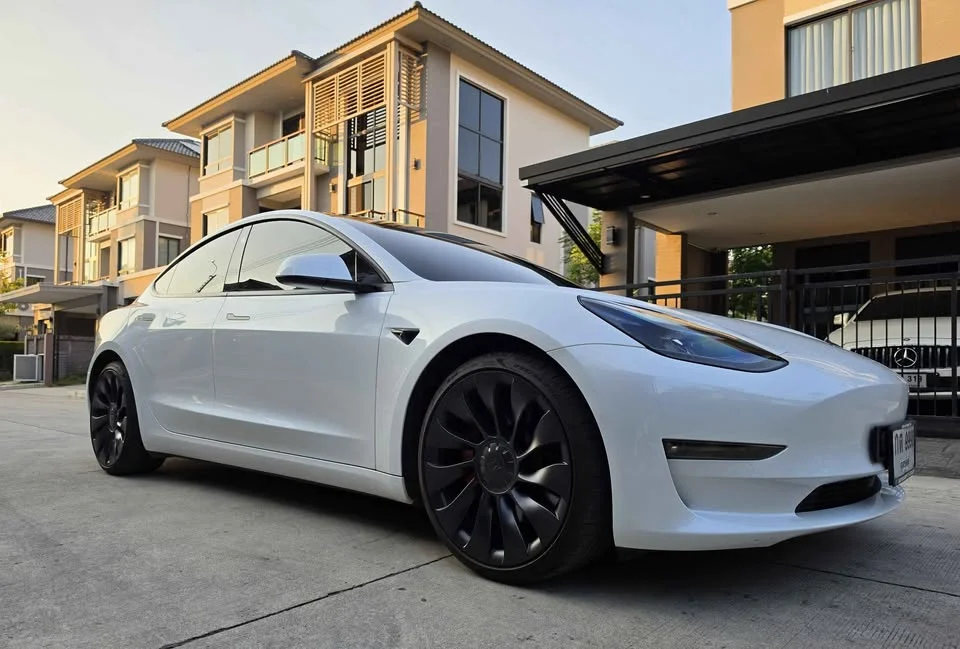 2022 Tesla Model 3 3